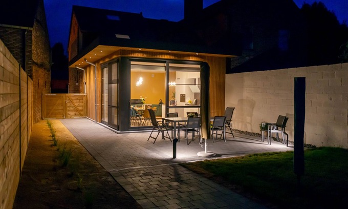 Heers Casa | Nueva y espaciosa casa de vacaciones de 5 estrellas en la hermosa región de ciclismo y senderismo