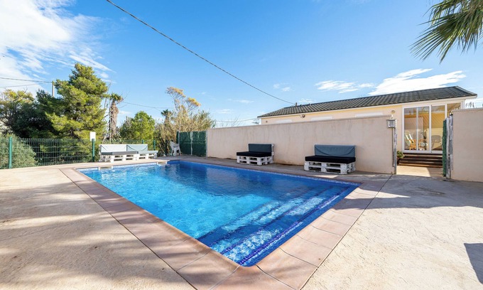 El Ligallo del Ganguil Casa | Casa de vacaciones "Delta" con piscina compartida, jardín y Wi-Fi
