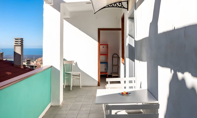 Cuglieri Casa | Casa de vacaciones 'Domo Mea - La Tua Casa In Sardegna' con terraza, balcón y Wi-Fi