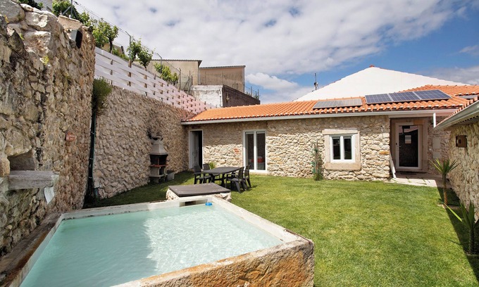 Nossa Senhora das Misericordias Casa | Casa de vacaciones 'Dos Castelos' con piscina privada, Wi-Fi y aire acondicionado