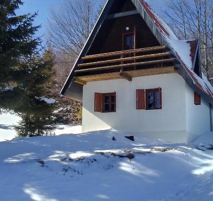 Central Serbia Casa | Holiday Home Ema
