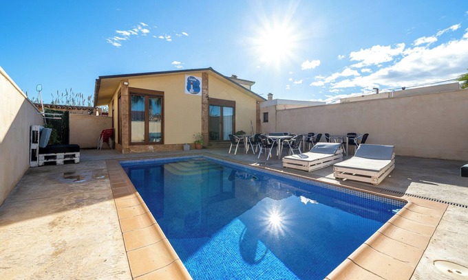 El Ligallo del Ganguil Casa | Casa de vacaciones "Faro" con piscina, jardín y Wi-Fi