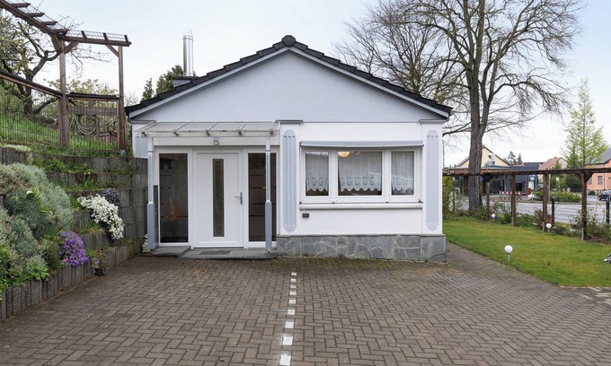 Werder Casa | Casa de vacaciones 'Ferienhaus Günther' con terraza privada y jardín compartido