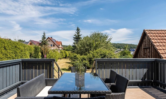 Petersberg Casa | Casa de vacaciones 'Ferienhaus Barockhaus Fulda' con terraza privada, jardín privado y Wi-Fi