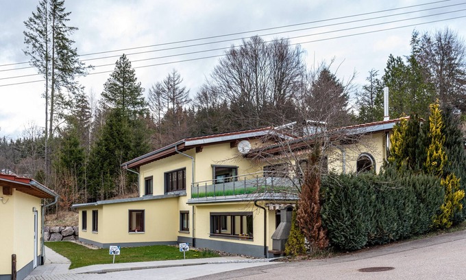 Feldberg Casa | Casa de vacaciones 'Ferienhaus Schwarzwälder Kirsch' con terraza privada, balcón y Wi-Fi