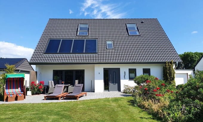 Pellworm Casa | Casa de vacaciones 'Ferienhaus Meerblick' con vistas al mar, terraza privada y Wi-Fi