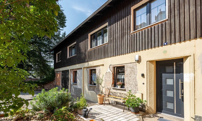 Bautzen Casa | Casa de vacaciones 'Ferienhaus Unterm Schloss' con balcón y Wi-Fi