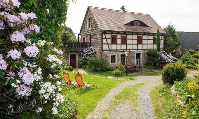 Graupa Casa | Casa de vacaciones 'Ferienhaus Zum Rundling' con terraza privada, jardín compartido y Wi-Fi
