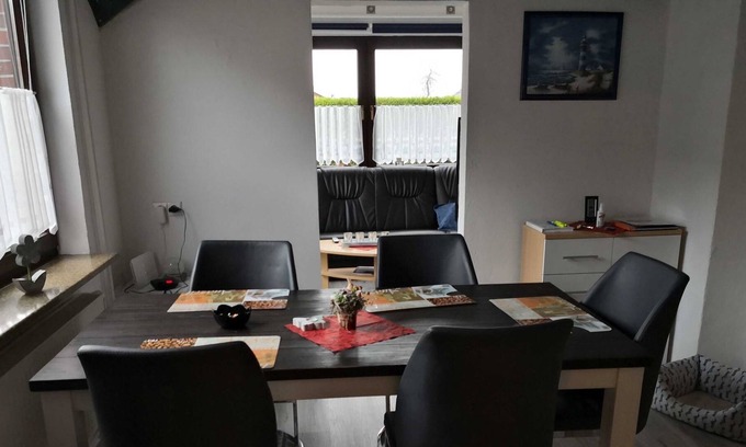 Wittmund Apartamento | Casa de vacaciones de vacaciones - Ferienwohnung König