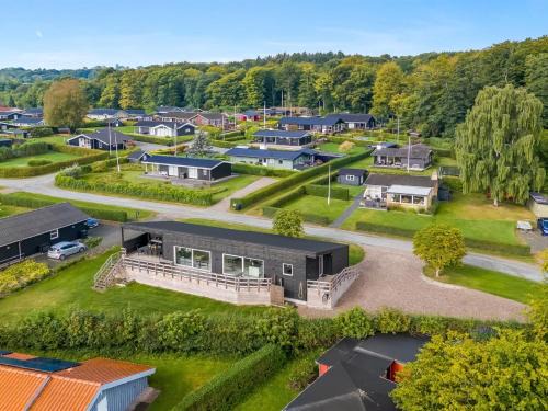 Bjert Casa | Holiday Home Fin - 150m from the sea by Interhome