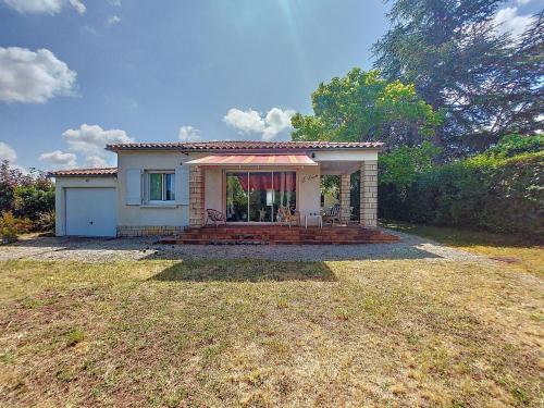 Saint-Palais-sur-Mer Casa | Holiday Home L'Escale by Interhome