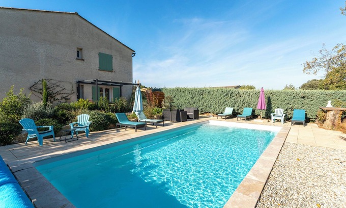 Vaison-la-Romaine Cabaña | Casa de vacaciones 'L'Ariston' con piscina compartida, terraza privada y Wi-Fi