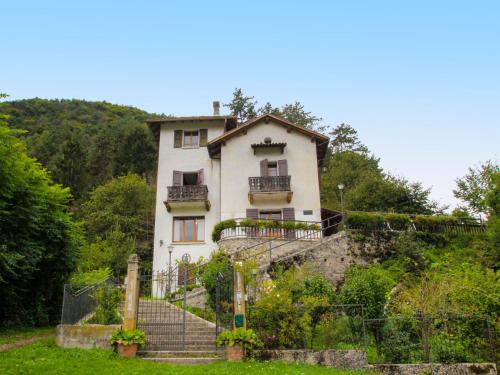 Ledro Casa | Holiday Home Gemma by Interhome