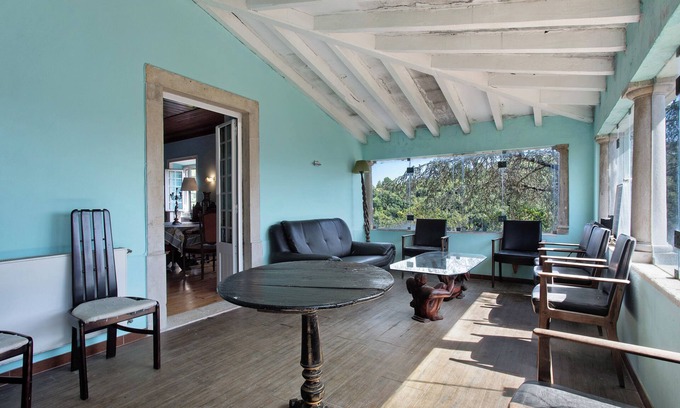 Alenquer Casa | Casa de vacaciones 'Grande' con vistas a la montaña, piscina compartida y Wi-Fi