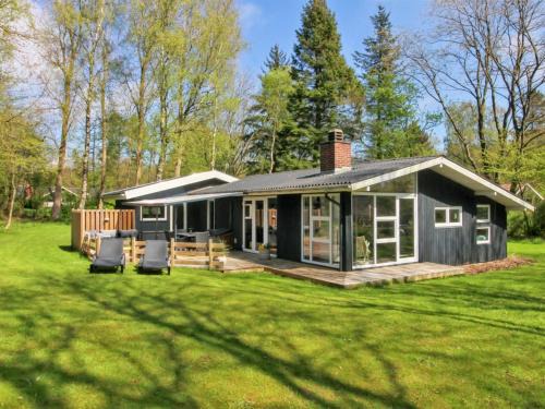 Arrild Ferieby Casa | Holiday Home Gretl - 31km from the sea by Interhome