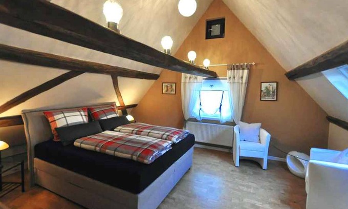 Gruendau Casa | Casa de vacaciones 'Gründaublick' con terraza compartida, jardín compartido y Wi-Fi