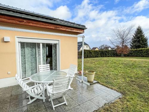 Bertsdorf Casa | Holiday Home Habichtnest by Interhome