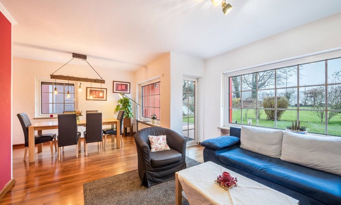 Bogenhausen Casa | Casa de vacaciones "Haus Rose Muc City" con balcón y Wi-Fi
