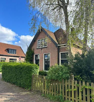 Bergen Casa | Holiday Home 'Henriette' Bergen City Center