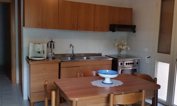San Pietro in Bevagna Apartamento | casa de vacaciones en 2 pasos de la playa y del centro de San Pietro in Bevagna