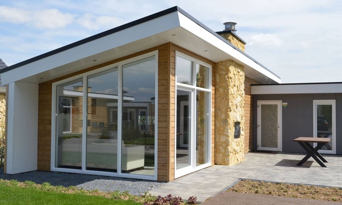 Gasthuis Casa | Holiday Home in Bemelen With Sauna
