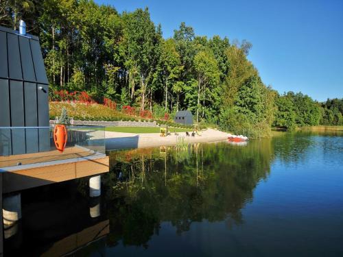 Bytow Casa | Holiday Home in Bytów by Private Lake, cleaning included