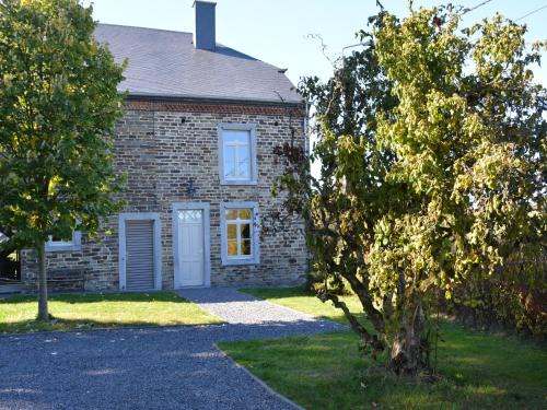 Willerzie Casa | Holiday home in Gedinne with forest