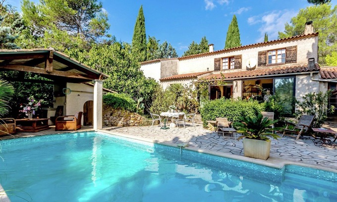 Le Luc Casa | Casa Vacacional en Le Luc con Piscina y Viñedos