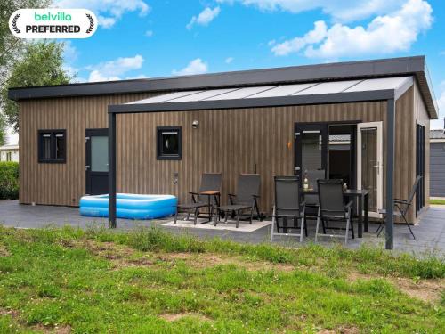 Molenschot Casa | Holiday Home in Molenschot near Nature Reserves