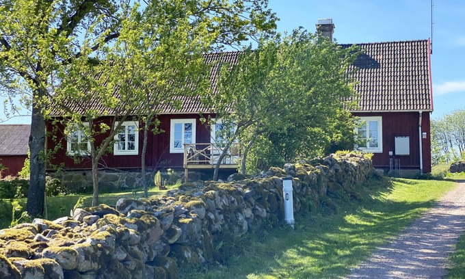 Broby Chalet De Esquí | Holiday home in scenic Broby | SE01067