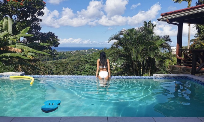 Castries Casa | Casa de vacaciones en el Caribe con piscina y vistas al mar, a 10 minutos de la playa, el golf