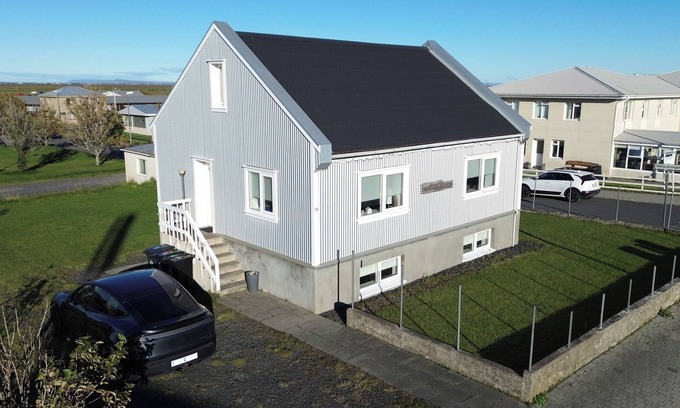 Eyrarbakki Casa | Holiday Home in town Eyrarbakki, South of Iceland