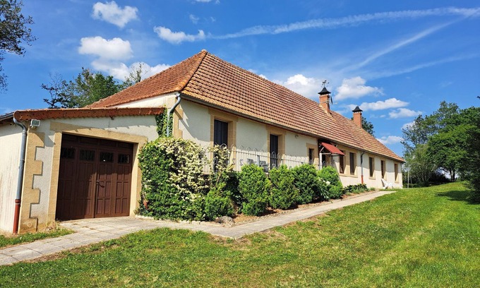 Vieure Casa | Casa en Vieure cerca de lago y jardín