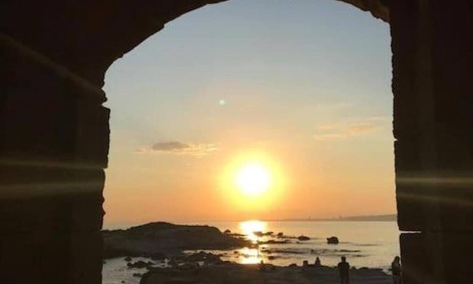 Nueva Tabarca Casa | Holiday Home 'Isla Tabarca Casa Trinacria' with Shared Garden, Wi-Fi and Air Conditioning