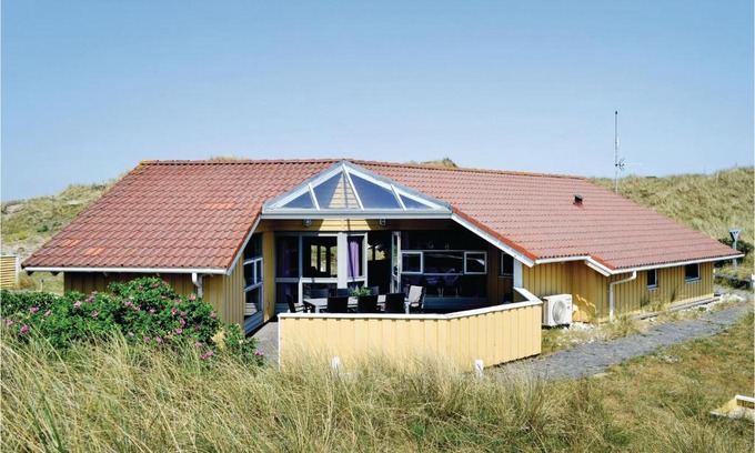 Bjerregard Strand Casa | Holiday Home Julianevej Iii