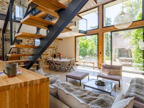 Saint-Pair-sur-Mer Casa | Holiday Home La Gicquelière by Interhome