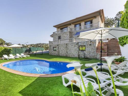 Lloret Blau Casa | Holiday Home La Barca by Interhome
