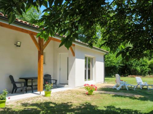 Civrac-en-Medoc Casa | Holiday Home La Casita by Interhome