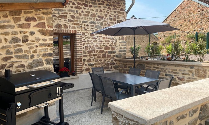 Marcheseuil Casa | Casa de Vacaciones 'La Petite Cocotte' con Terraza Privada, Jardín Privado y Wi-Fi