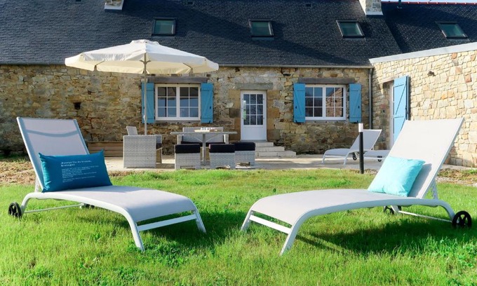 Camaret-sur-Mer Casa | Holiday Home Le Vieux Chêne by Interhome