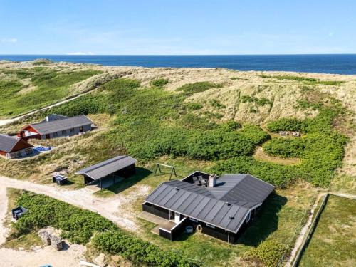 Bjerregard Strand Casa | Holiday Home Lill - 50m from the sea by Interhome