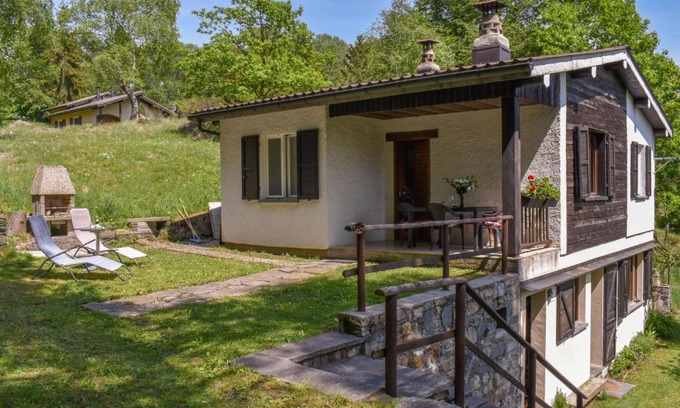 Monteceneri Casa | Holiday Home Míla50 by Interhome