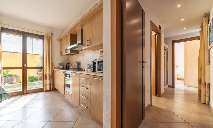 Villa San Pietro Casa | Holiday Home 'Marisa' with Private Garden and Air Conditioning