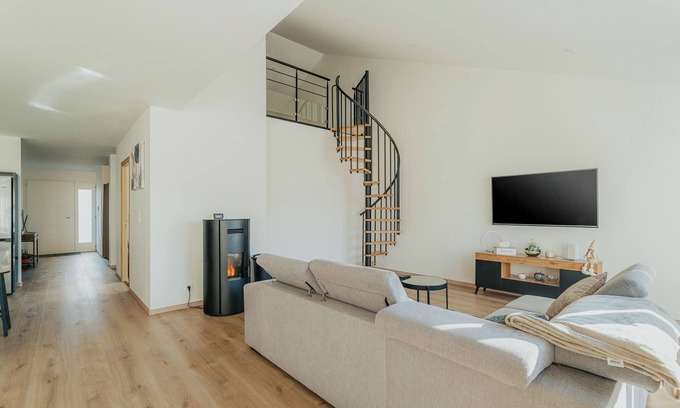 Trevron Casa | Casa de vacaciones 'Maison Avec Jardin Proche Dinan' con terraza privada, jardín privado y Wi-Fi