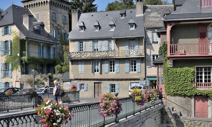Arreau Casa | Casa de vacaciones 'Maison De Caractère Vue Sur Neste' con vistas a la montaña y balcón