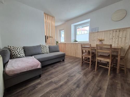 Spodnja Idrija Casa | Holiday Home Mila