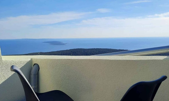 Cres Casa | Casa vacacional con aire acondicionado