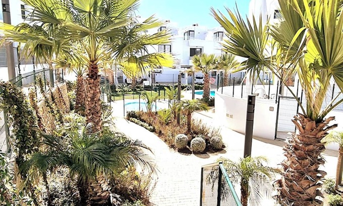 Fuengirola Casa | Casa de vacaciones 'Modern Terrassed House Close Beach' con vistas al mar