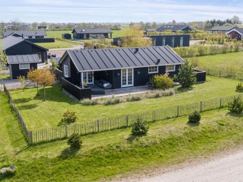 Store Kongsmark Casa | Holiday Home Mojsej by Interhome