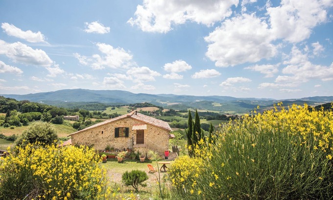 Belforte Casa | Holiday Home 'Nonna Gio'' with Private Garden